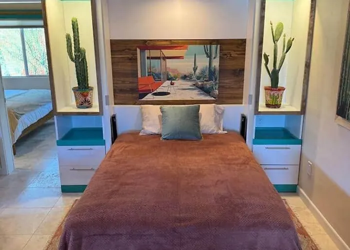 Private Cozy Modern Southwest Style Casita * Tucson